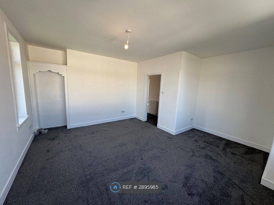 Additional image 14 of 2 bed flat to rentKelvin Street, Largs KA30