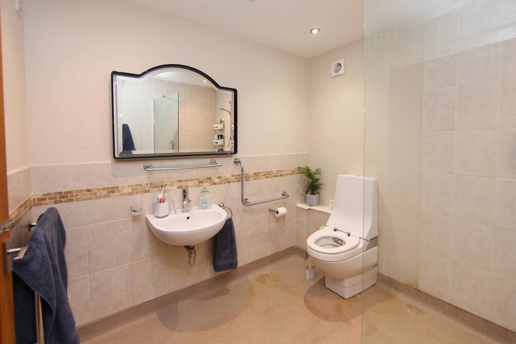 Additional image 9 of 3 bed detached house to rentGolf Links Lane, Telford TF1
