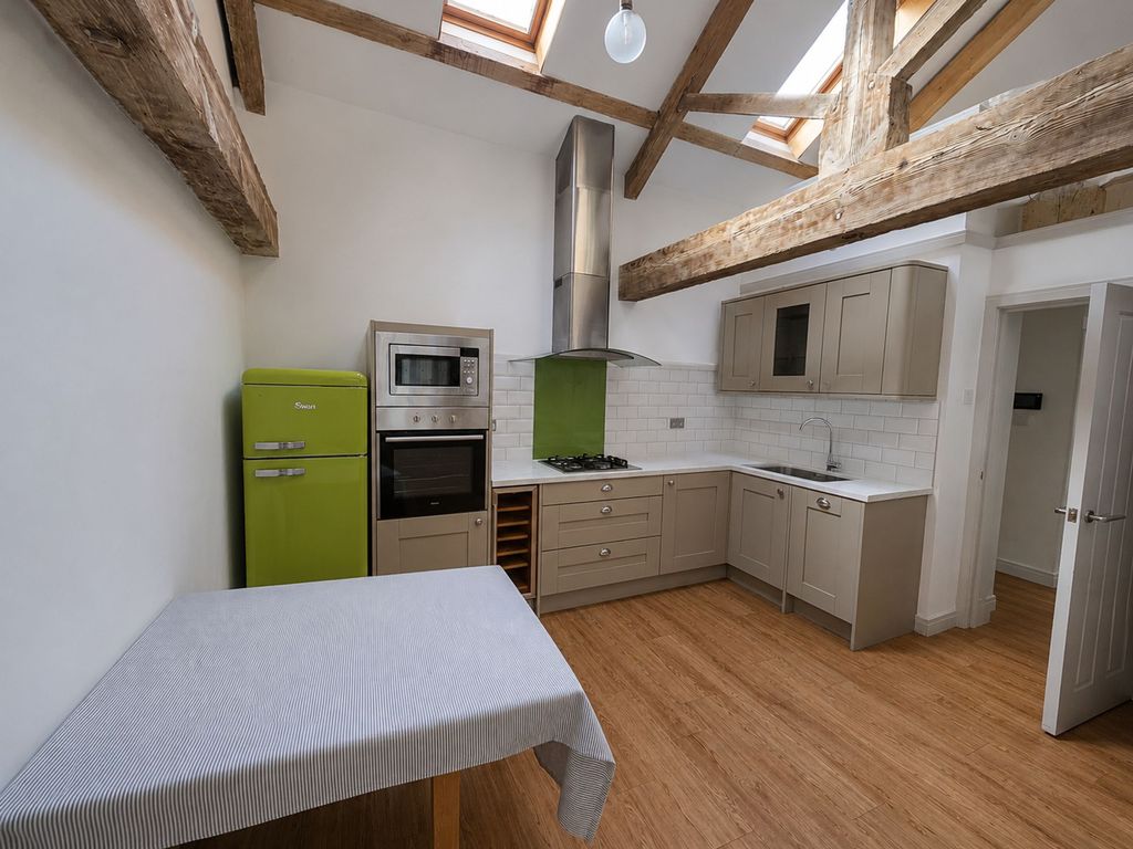 Additional image 3 of 2 bed flat to rentVauxhall Street, Plymouth PL4
