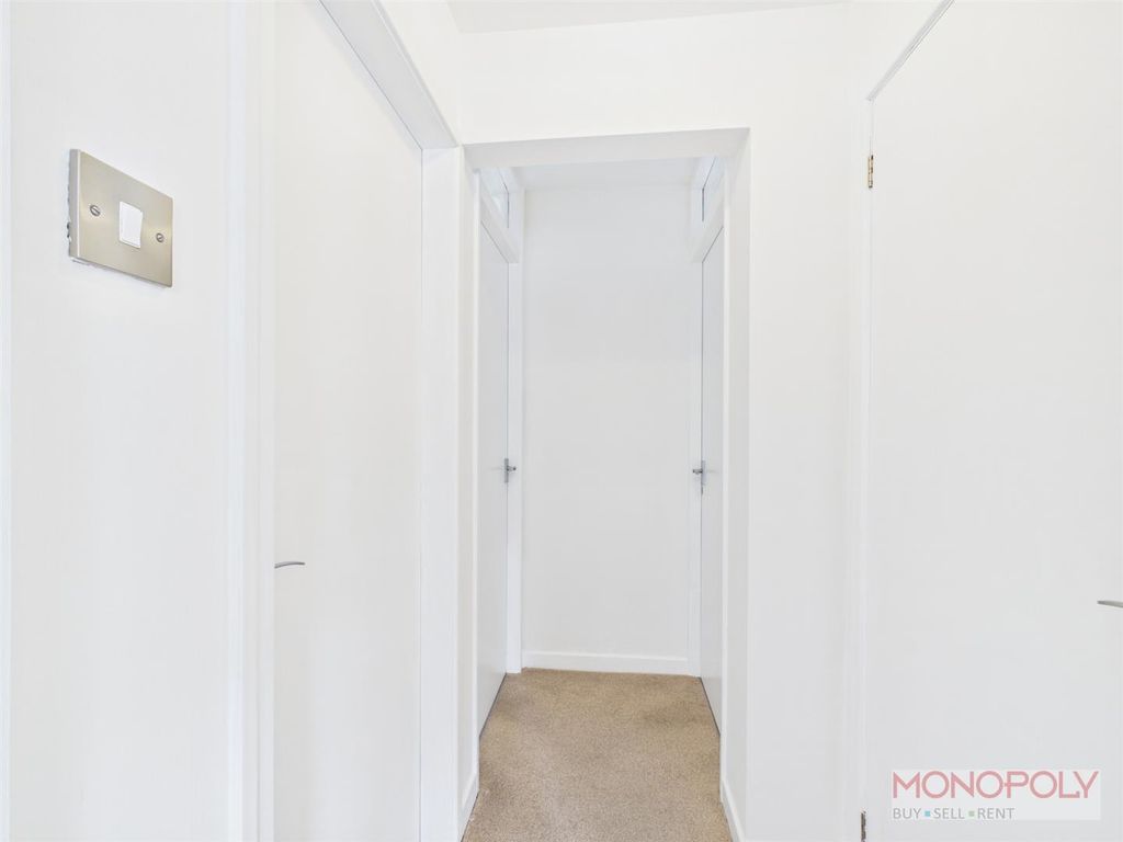 Additional image 4 of 2 bed flat to rentPark Road, Coedpoeth, Wrexham LL11