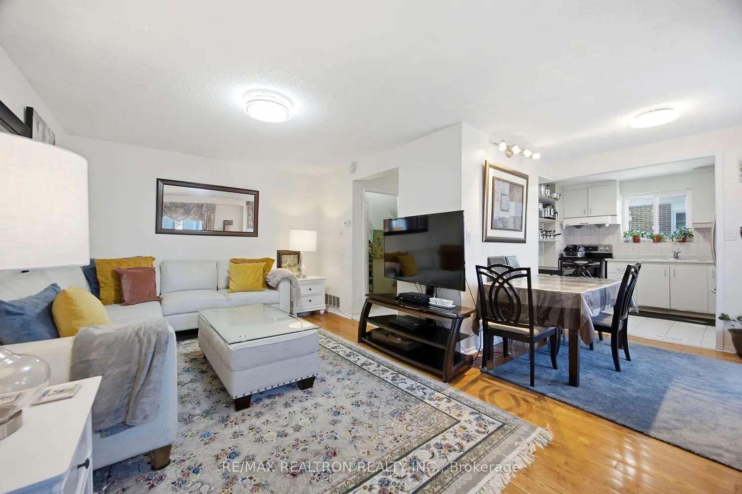 Additional image 8 of 12 San Vito Way