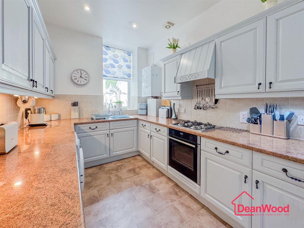 Additional image 19 of 2 bed flat for saleApartment 3, Palm Court, Douglas, Isle Of Man IM2