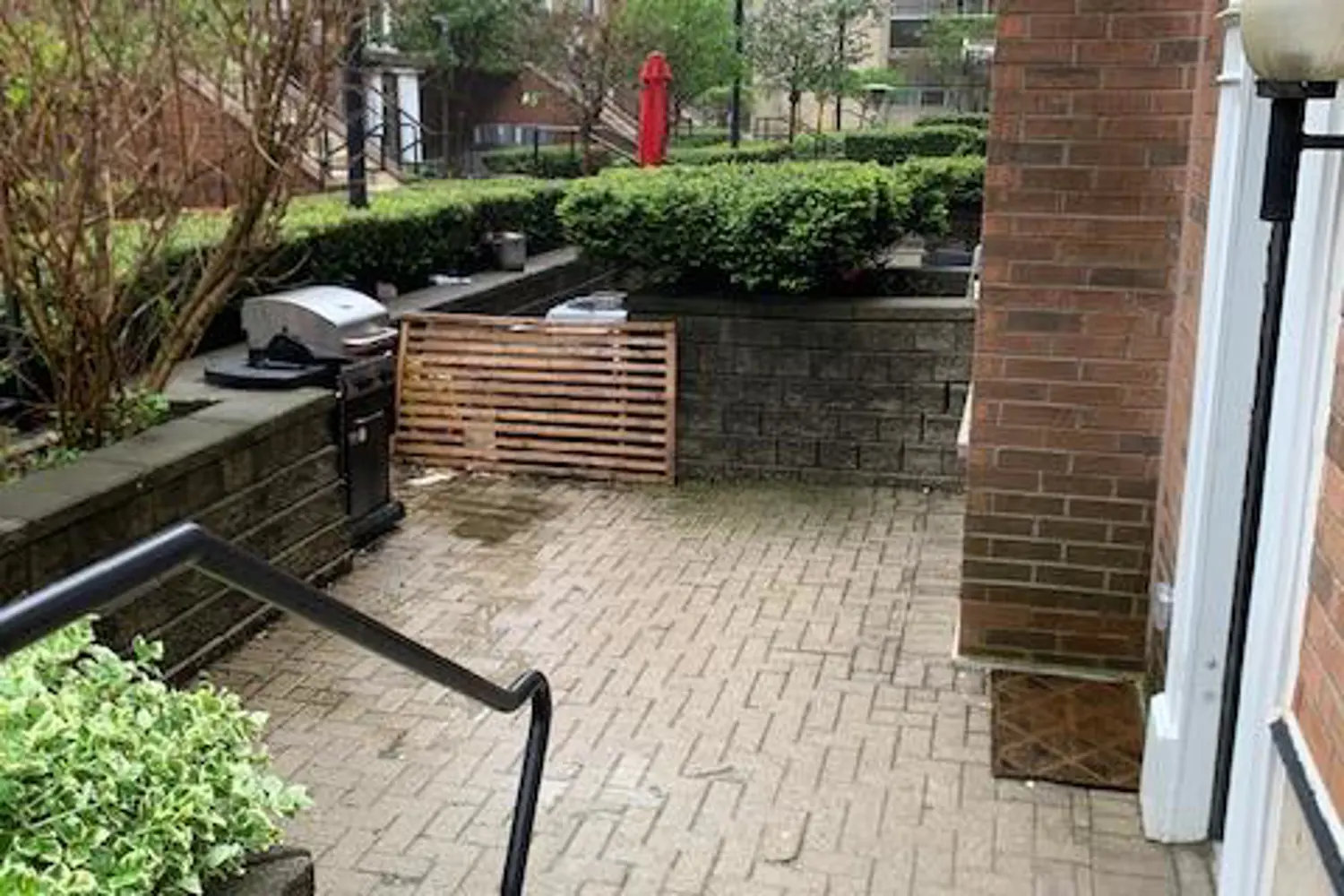 Additional image 5 of 100 Redpath Avenue 1