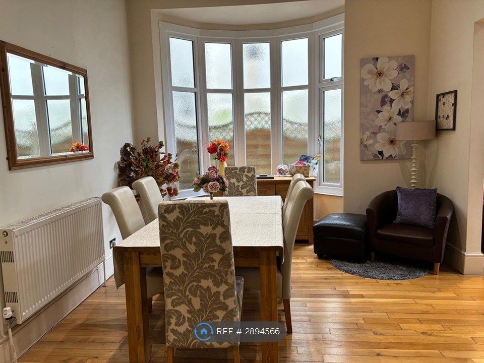 Additional image 4 of 3 bed flat to rentMannamead, Plymouth PL4