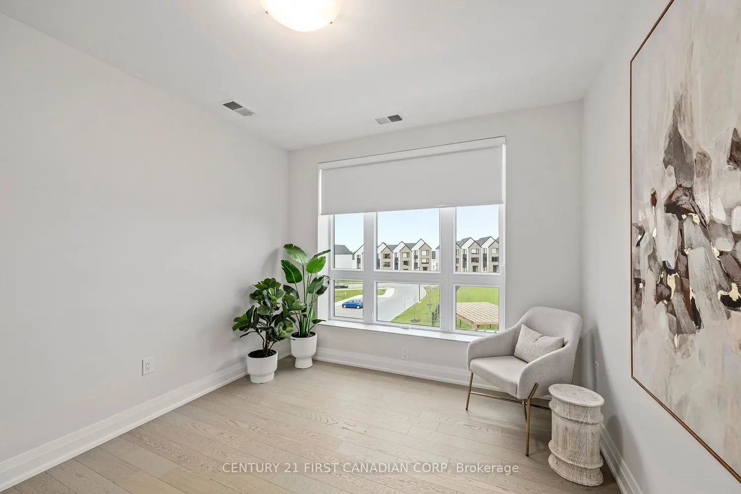 Additional image 9 of 1560 Upper West Avenue 313