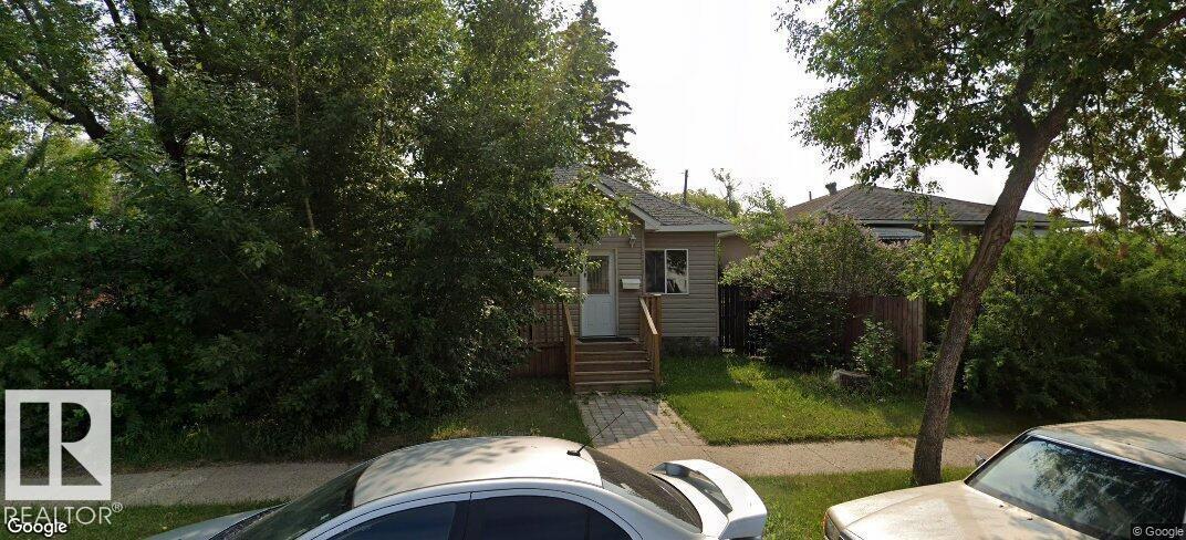 12627 71 Street NW, Edmonton, AB, T5C0L8