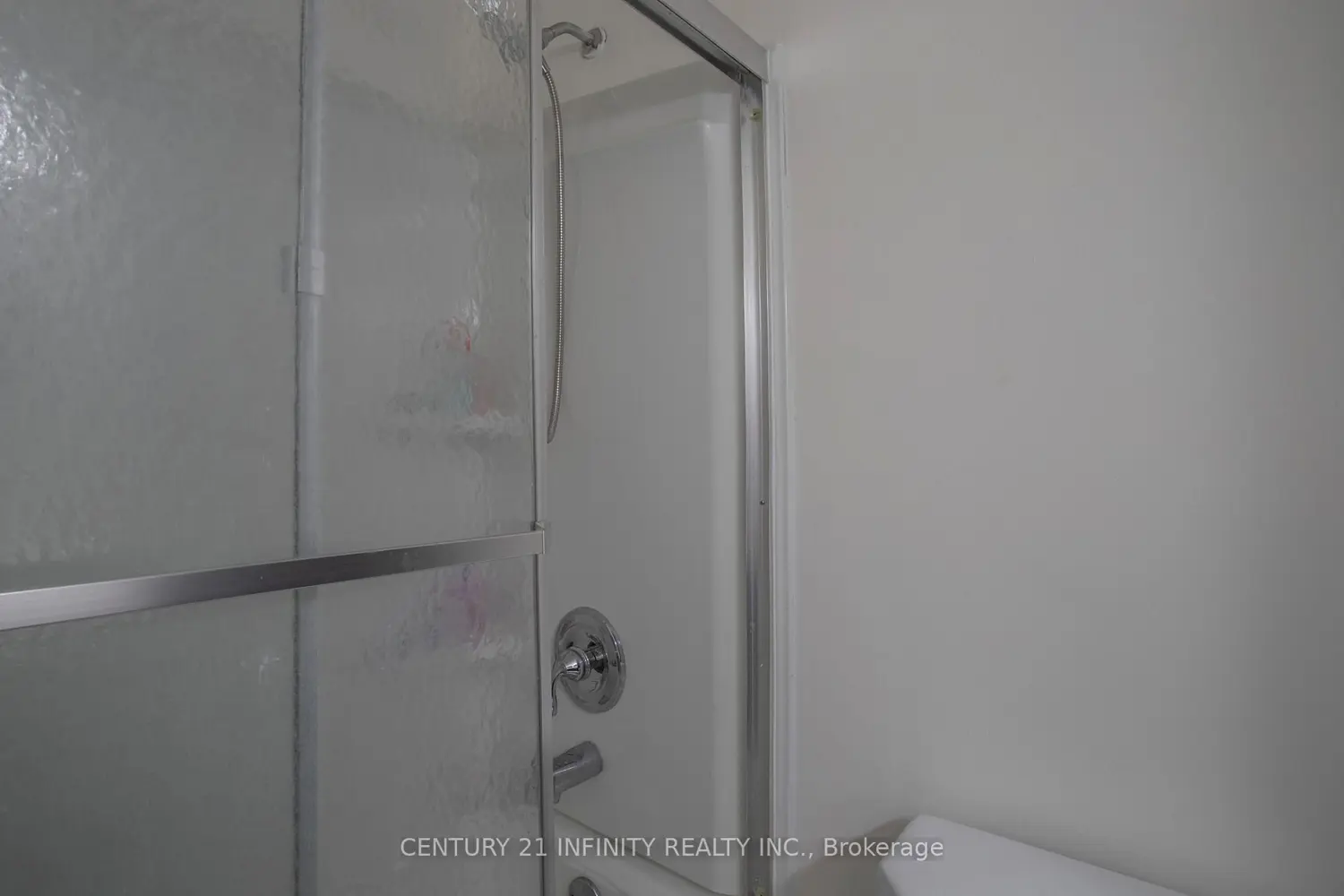 Additional image 15 of 101 Dovedale Drive 33