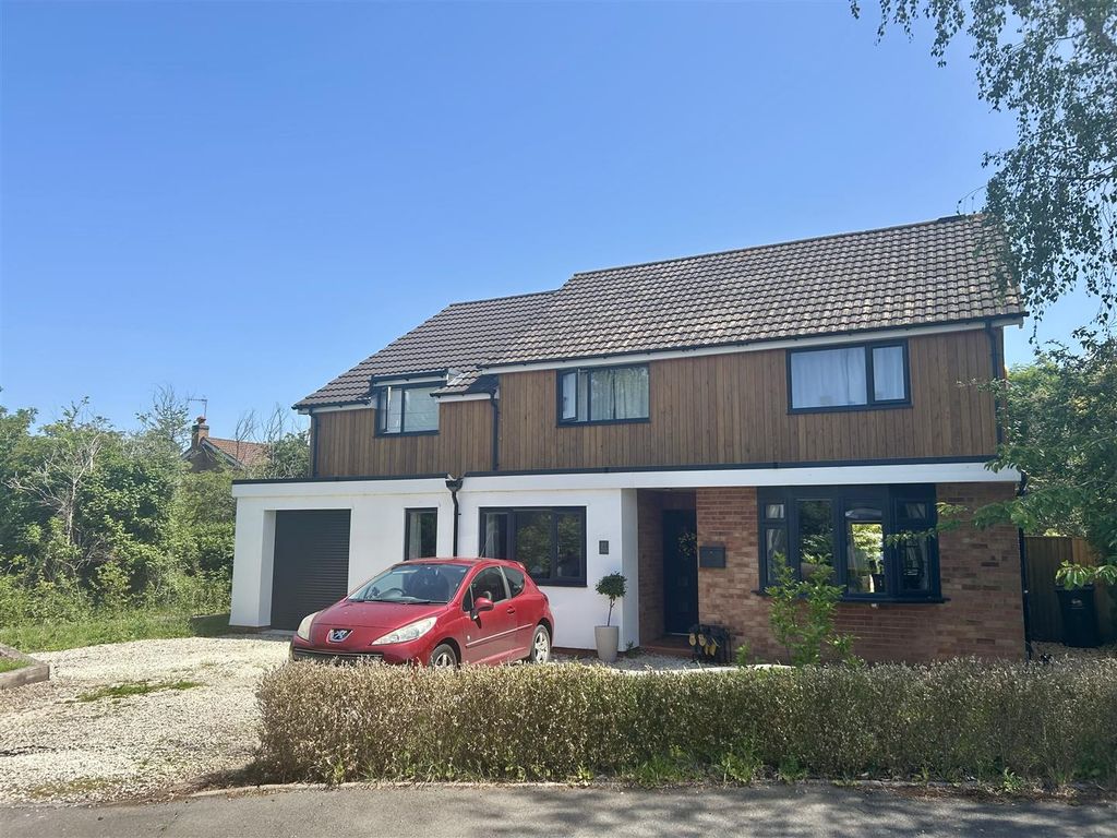 Additional image 25 of 5 bed detached house to rentTeme Avenue, Malvern WR14