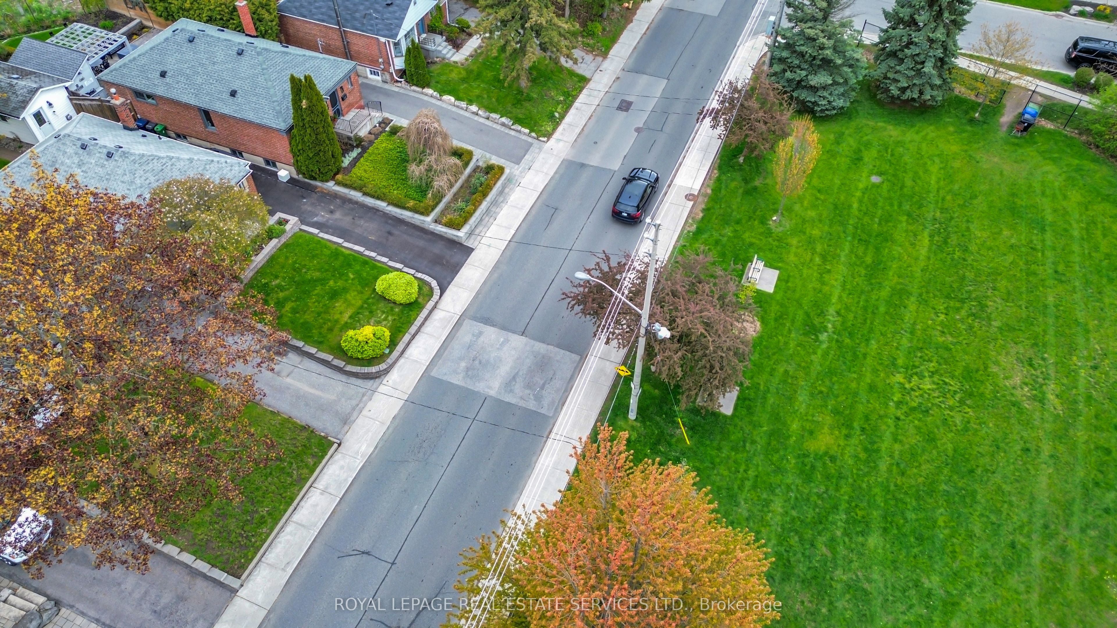 Additional image 4 of 64 Nesbitt Drive, Toronto, ON, M4W 2G3