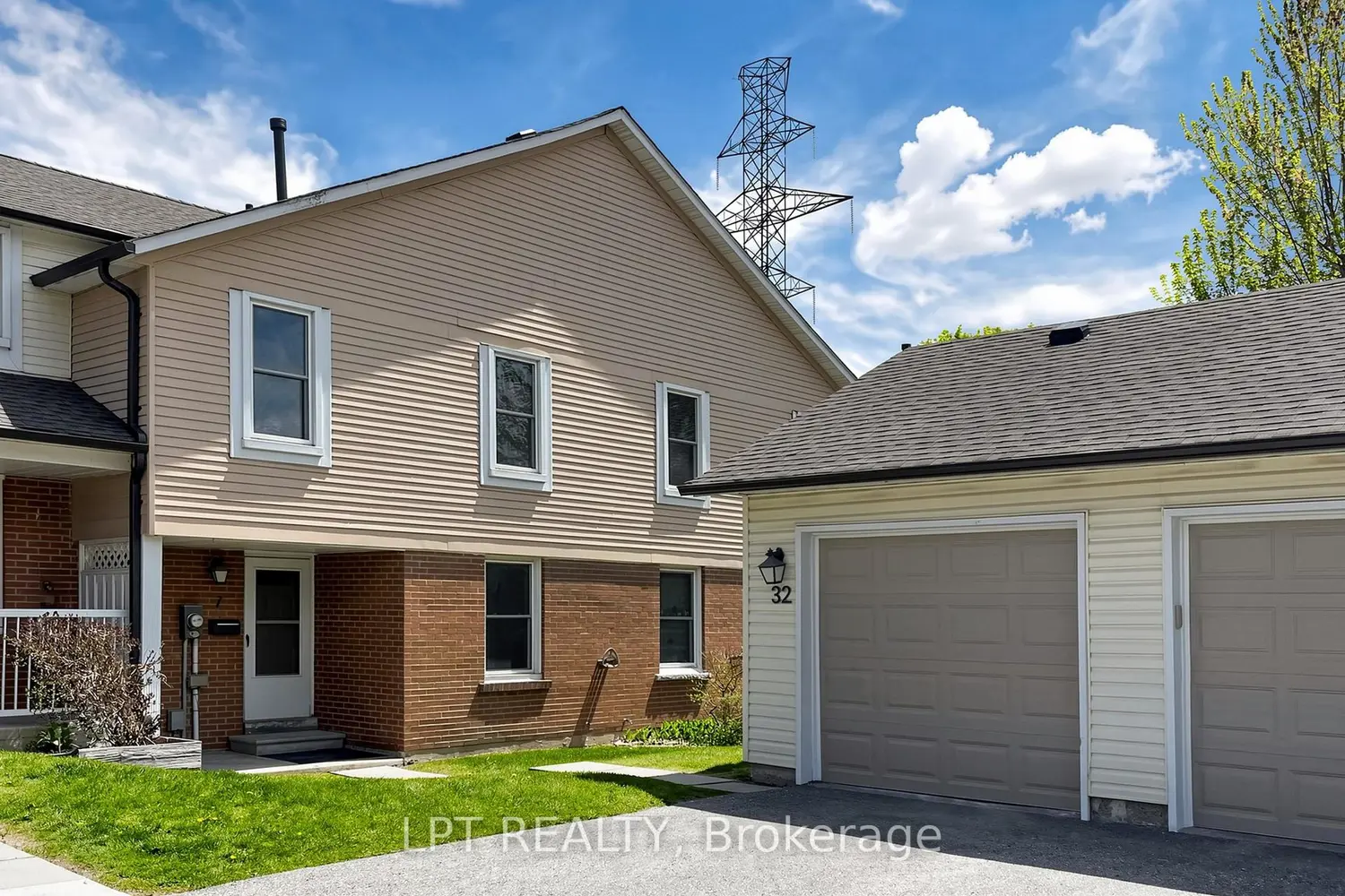 1055 Central Pk Boulevard 32