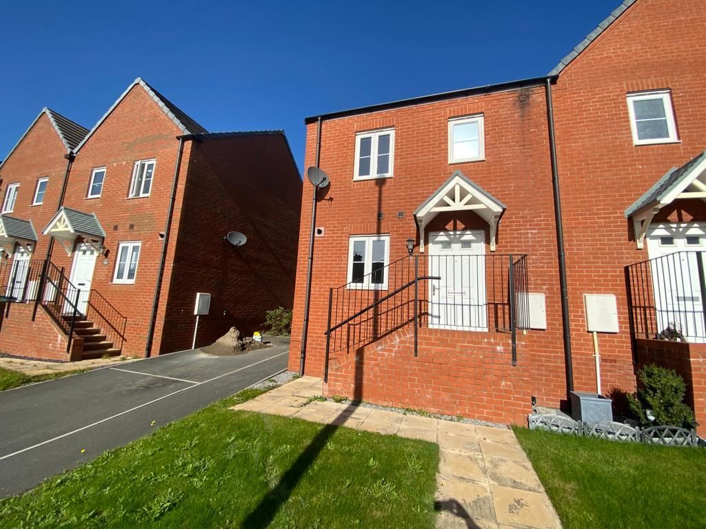 3 bed semi-detached house to rentIscoed, Llanelli SA15