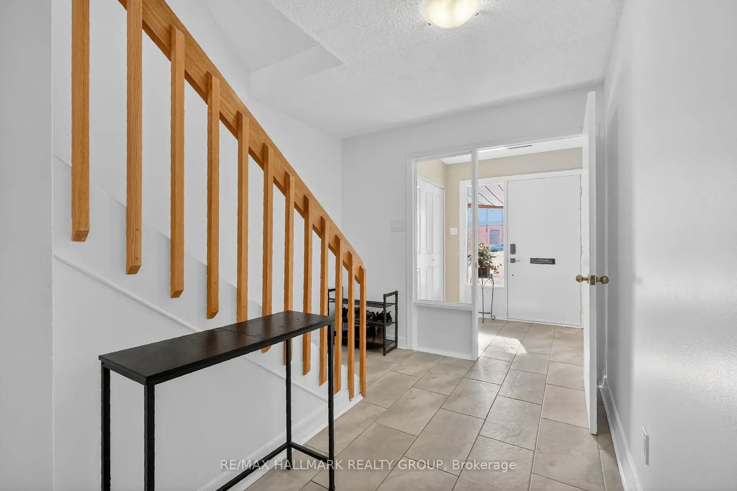3 Birchdale Avenue D photo 3