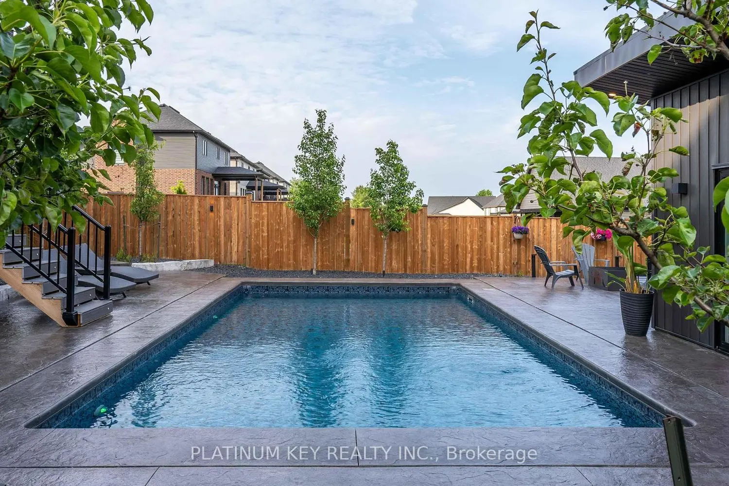 Additional image 17 of 83 Daventry Way
