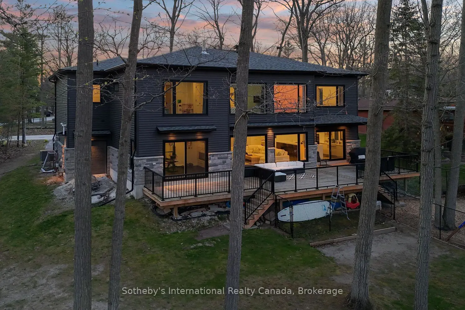 Additional image 18 of 71 Oak Lea Boulevard