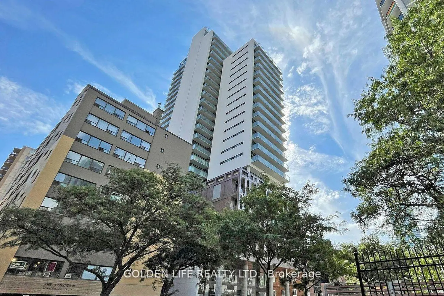 81 Wellesley Street 1201