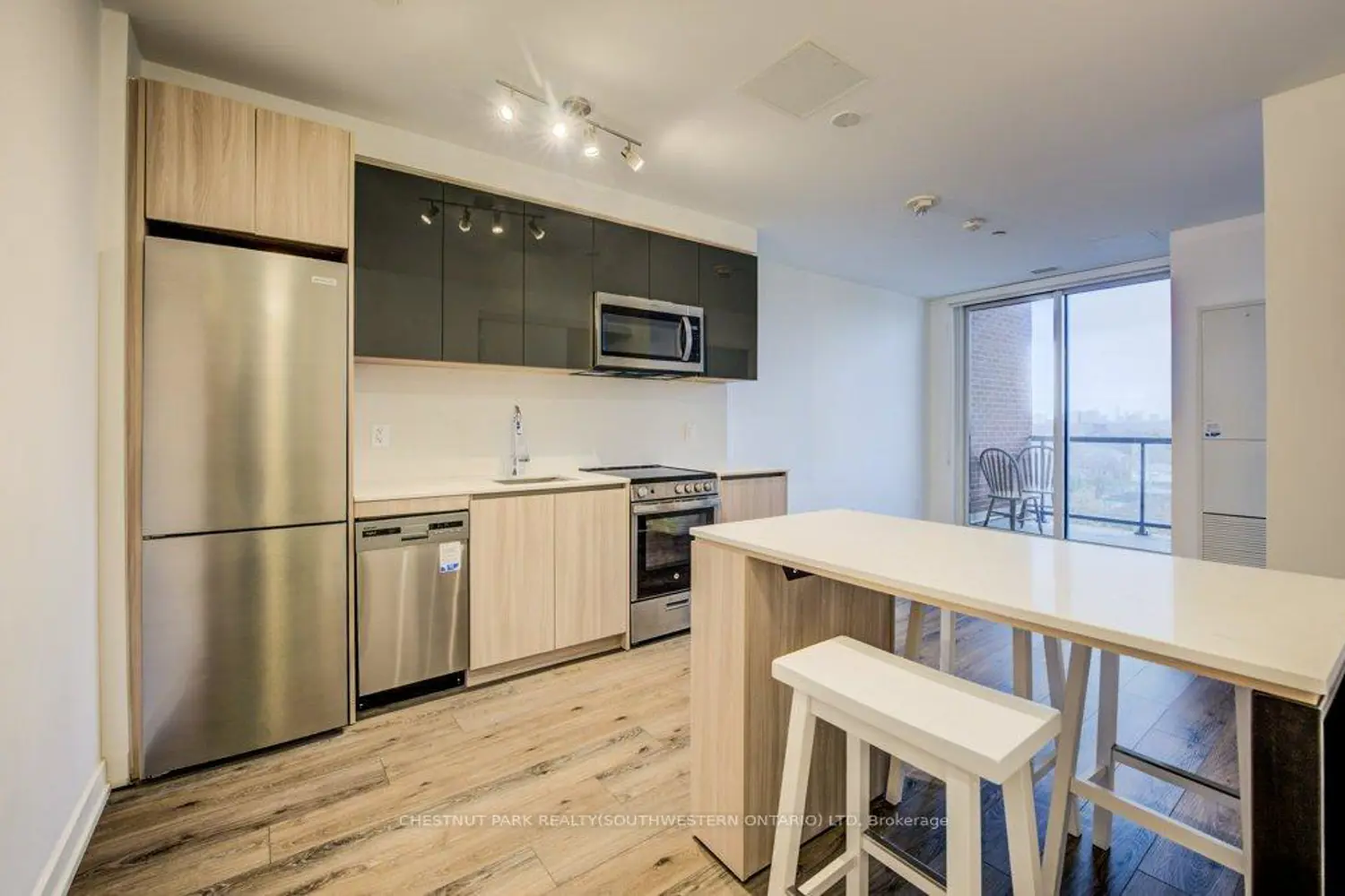 3100 Keele Street 612 photo 5