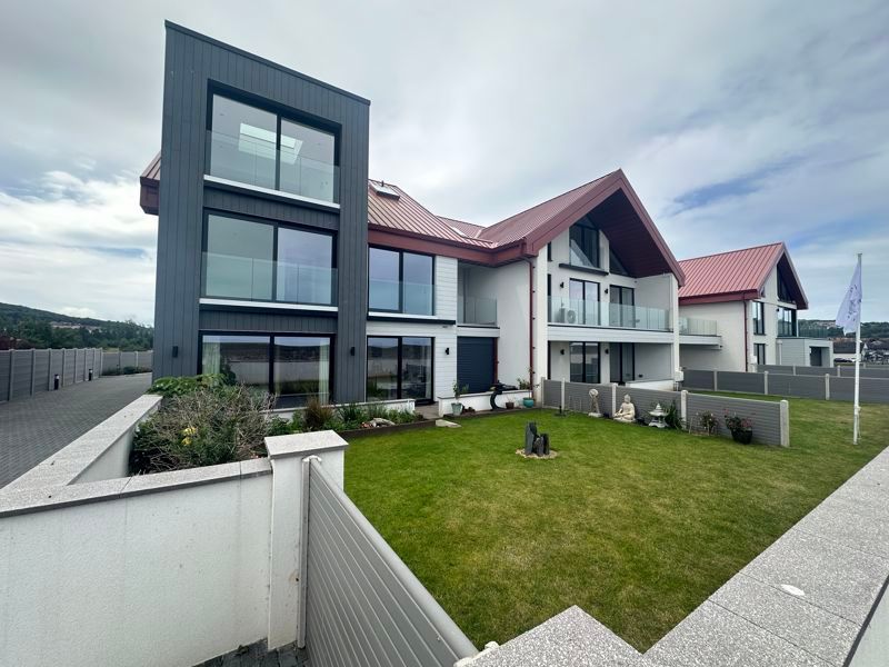 2 bed flat for sale179 Marine Drive, Rhos On Sea LL28