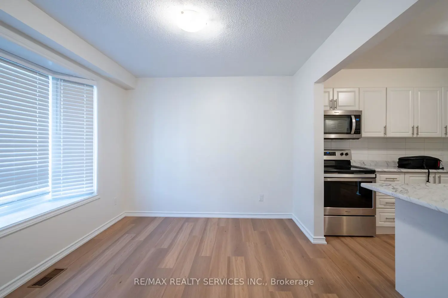 Additional image 6 of 100 Brownleigh Avenue 176