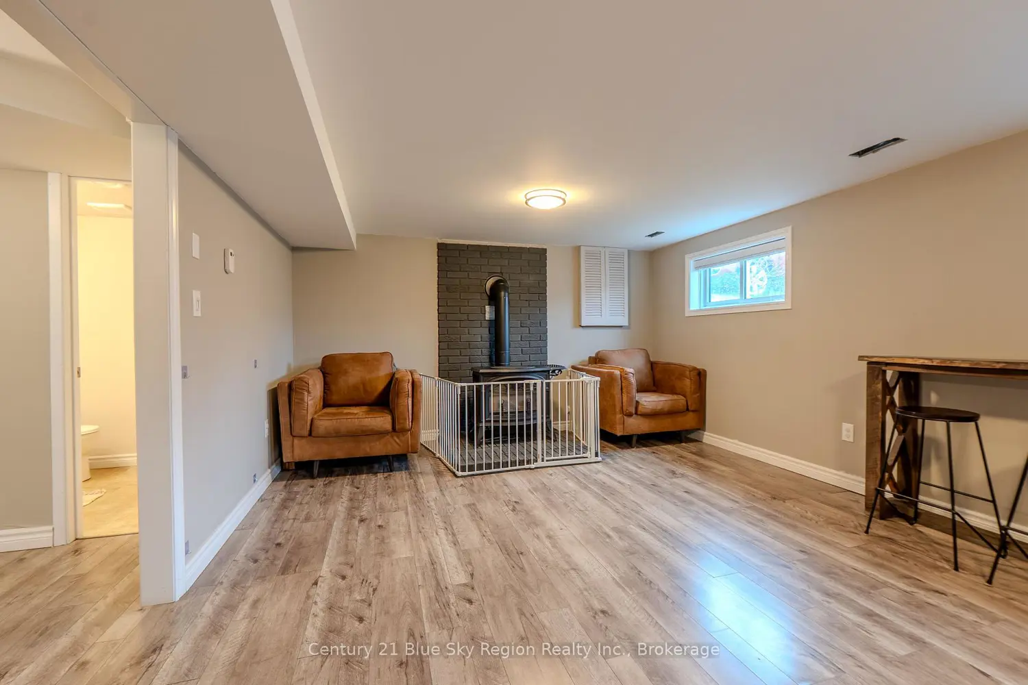 Additional image 13 of 34 Belleview Crescent