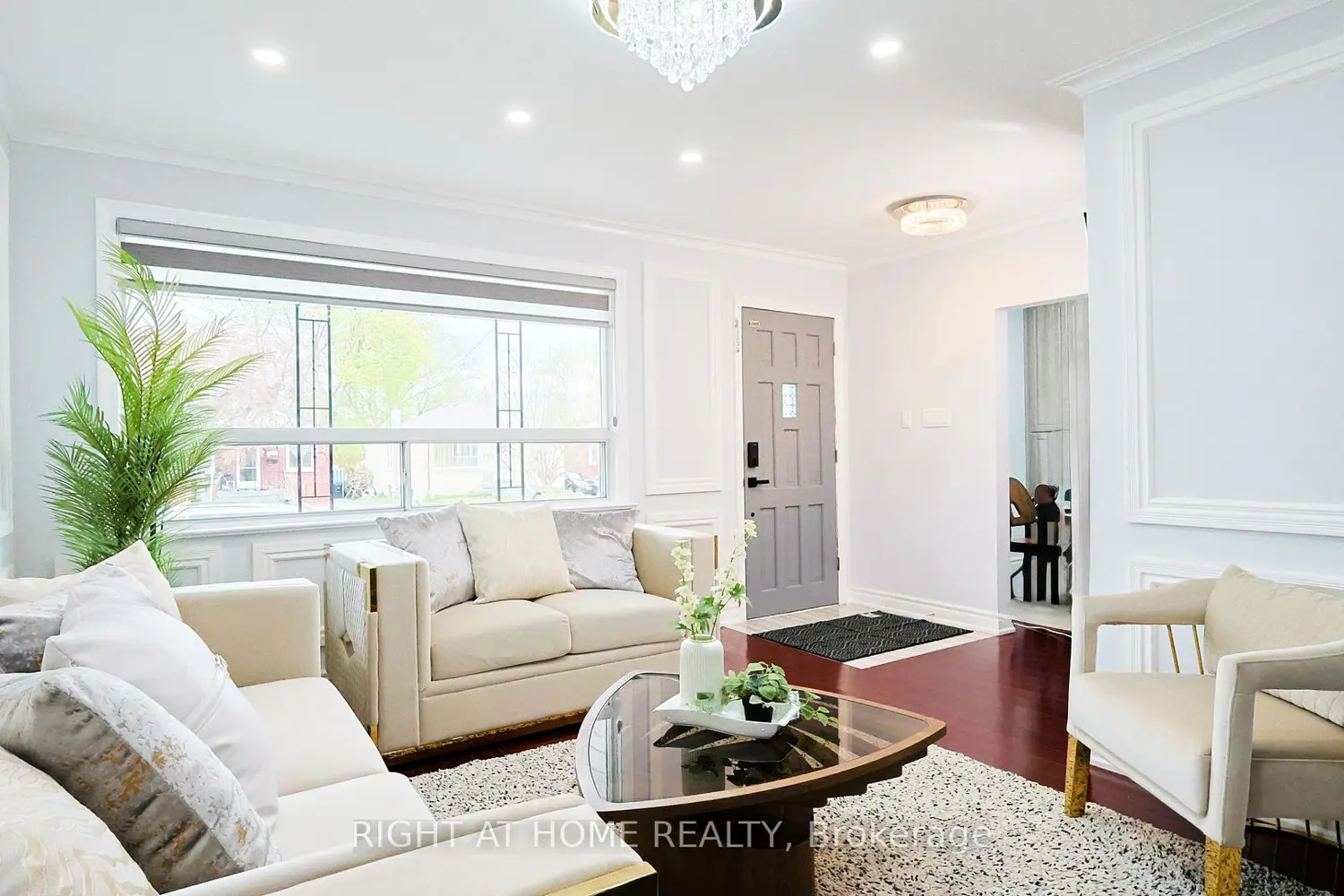 150 Tower Drive photo 5