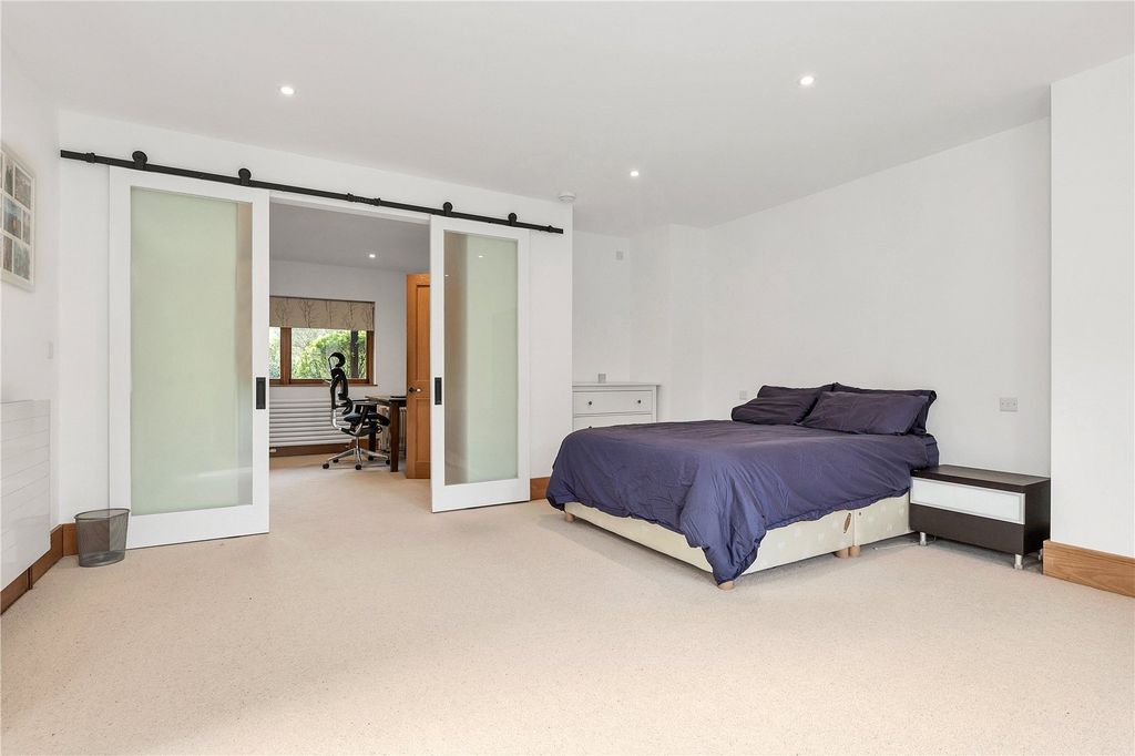 Additional image 8 of 5 bed detached house for saleWordsworth Grove, Cambridge, Cambridgeshire CB3