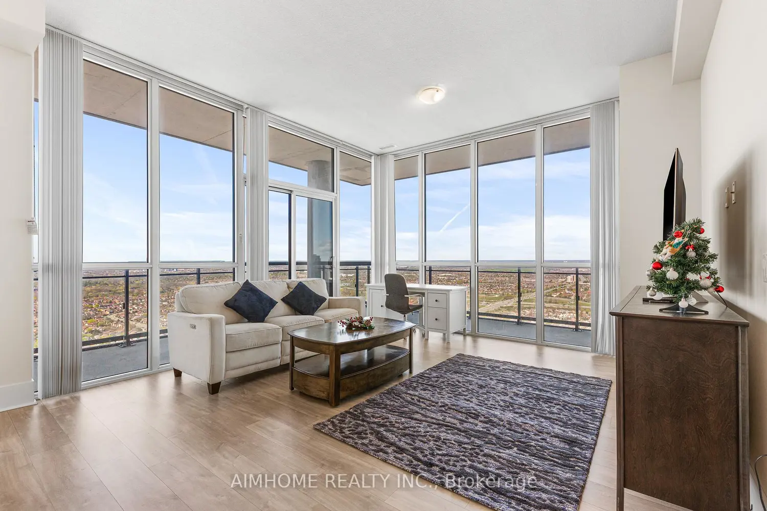 Additional image 4 of 3975 Grand Park Drive 4604