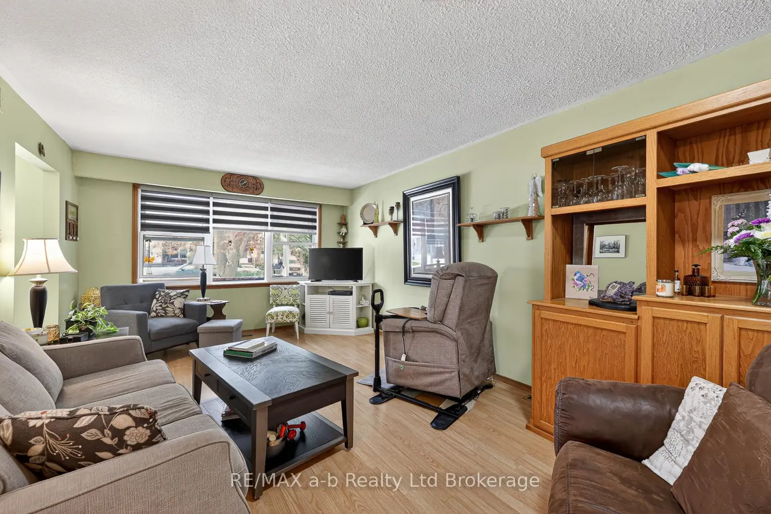 Additional image 4 of 13 Witty Avenue