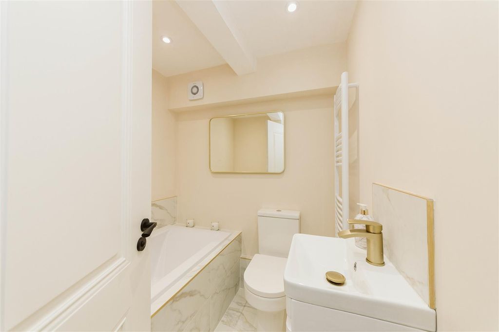 Additional image 20 of 4 bed maisonette for saleLinden Road, Westbury Park, Bristol BS6