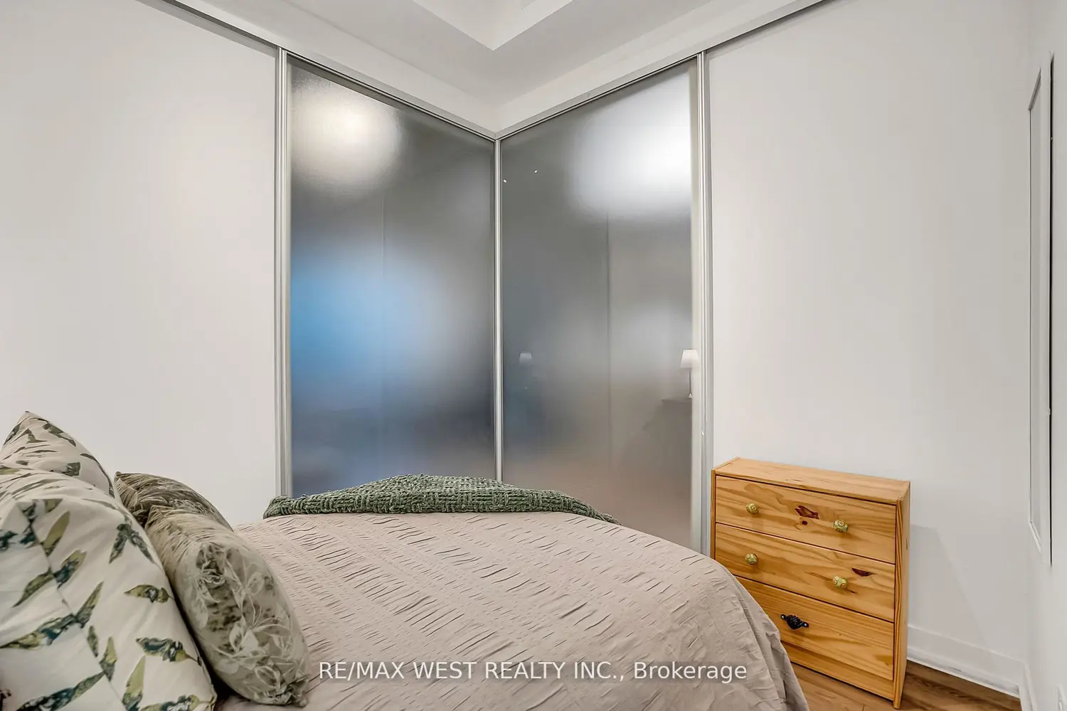 Additional image 17 of 1808 St. Clair Avenue 617