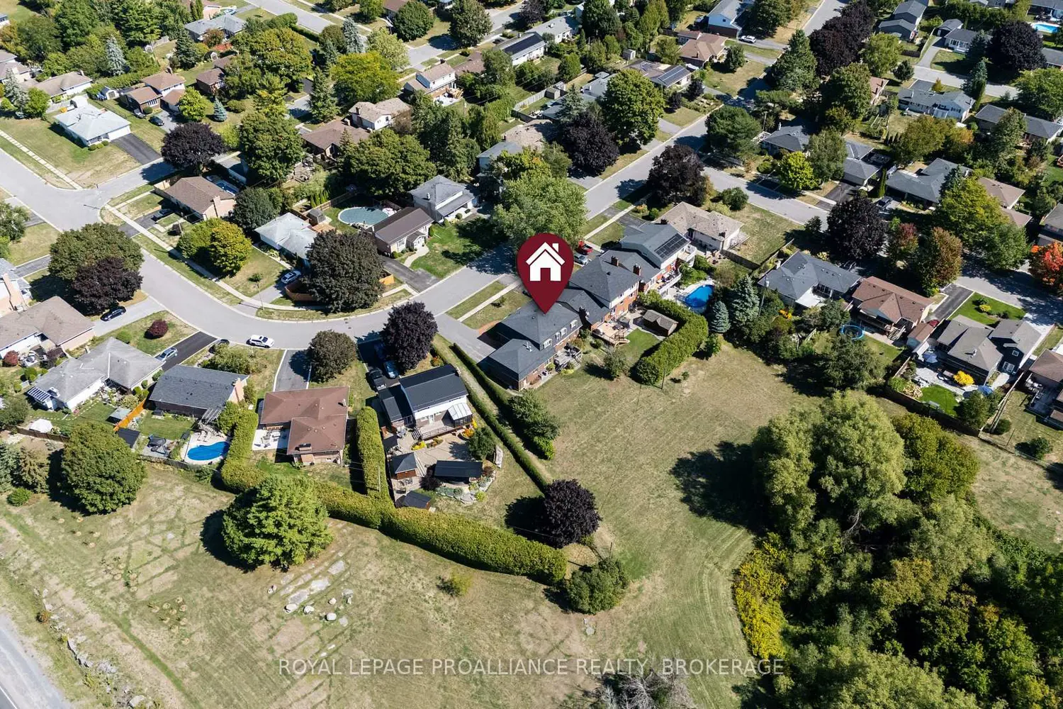 Additional image 16 of 907 Brodie Avenue