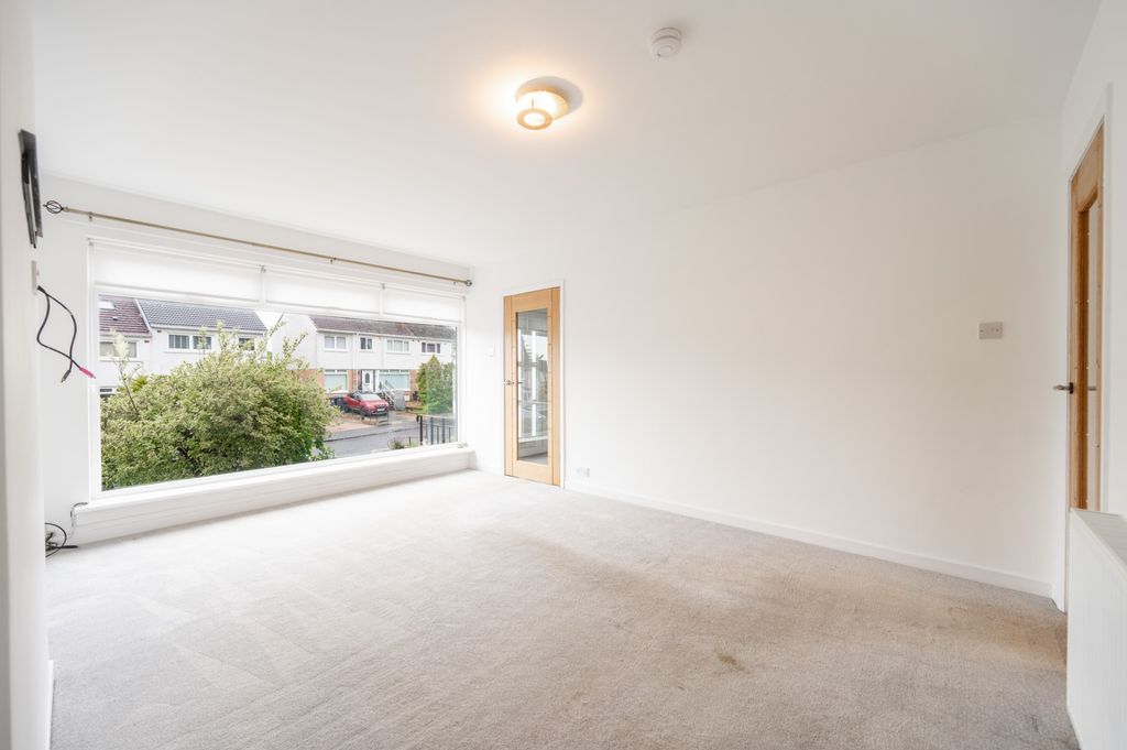 Additional image 2 of 3 bed semi-detached house to rentLambie Crescent, Newton Mearns, East Renfrewshire G77
