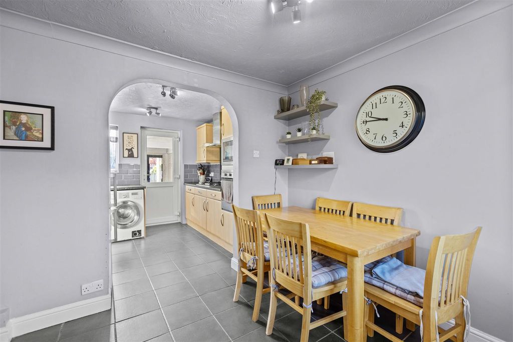 Additional image 2 of 3 bed terraced house for saleCarroll Crescent, Ascot SL5