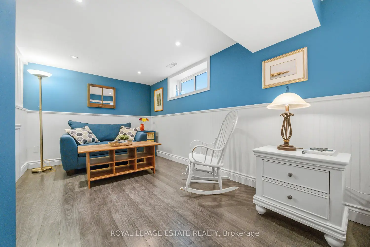 66 Harewood Avenue photo 5