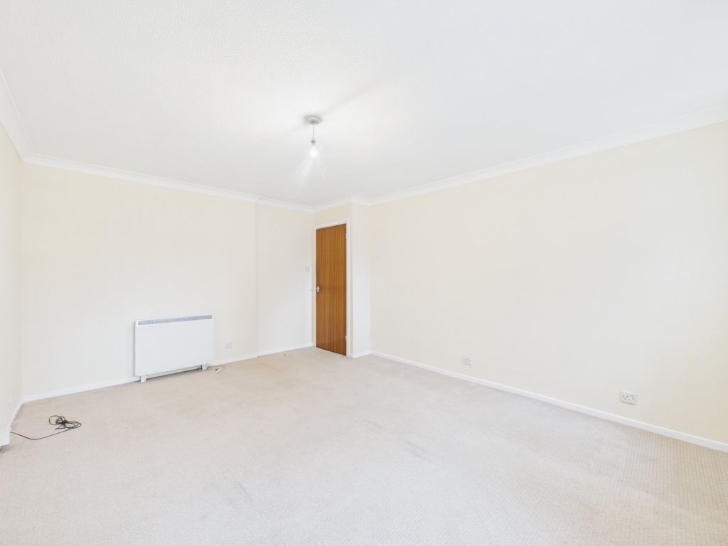 Additional image 5 of 2 bed flat to rentAlma Road, Windsor, Berkshire SL4