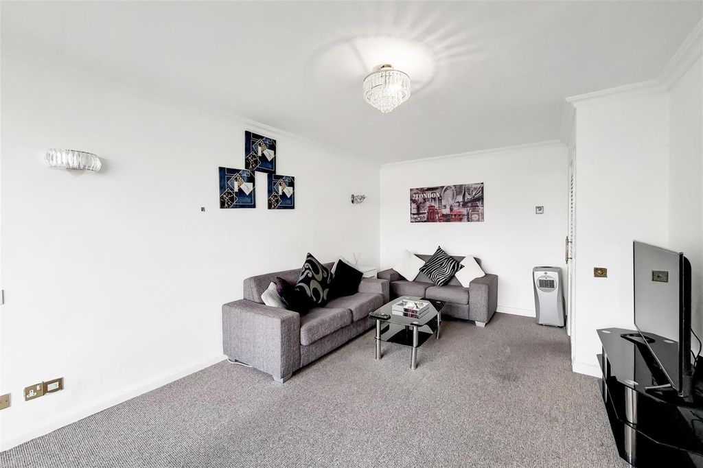 Additional image 4 of 1 bed flat for saleThe Water Gardens, London W2