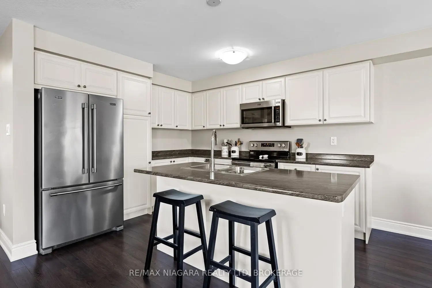 Additional image 5 of 7782 Dockweed Drive