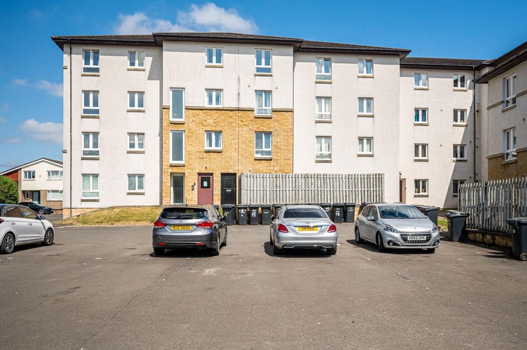 2 bed flat to rentHenderson Court, Motherwell ML1