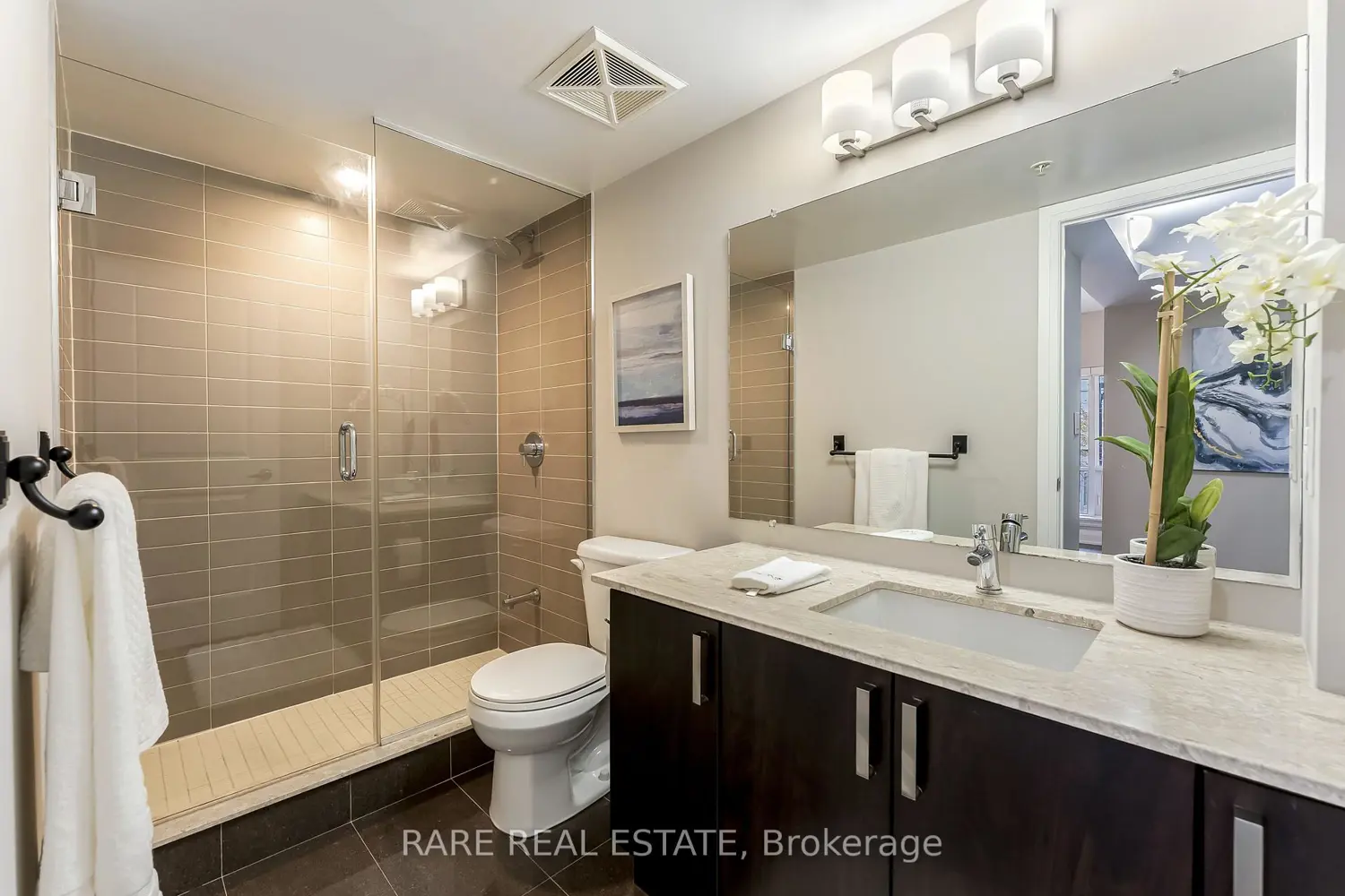 Additional image 13 of 24 Woodstream Boulevard #118