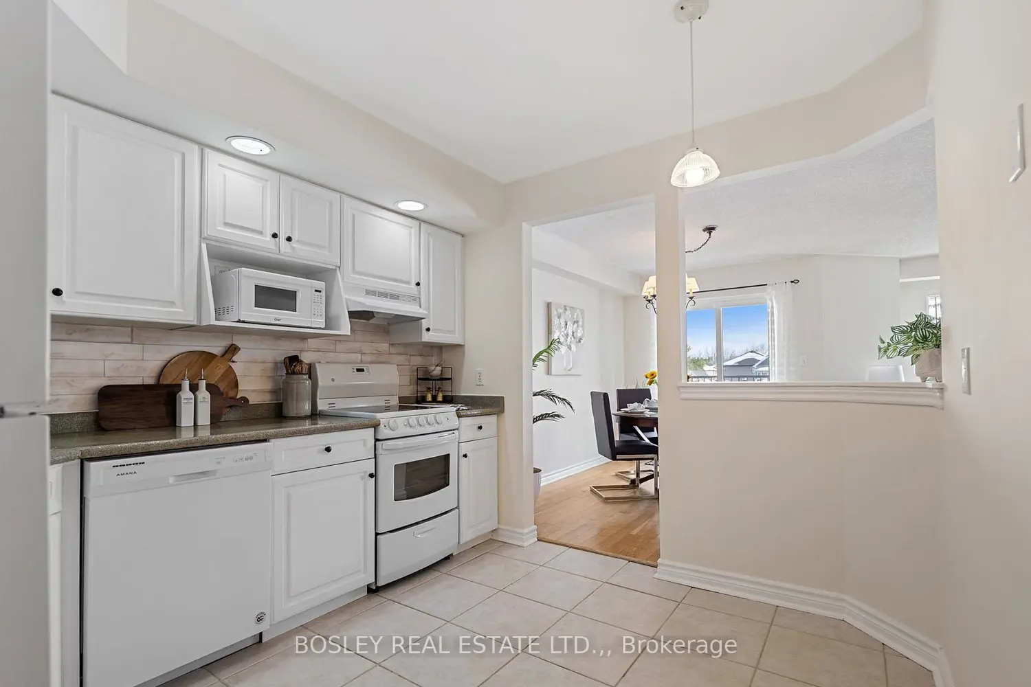 Additional image 3 of 1061 Vansickle Road 205A