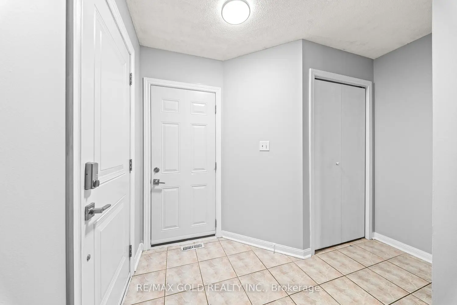 Additional image 5 of 92 Dandelion Road