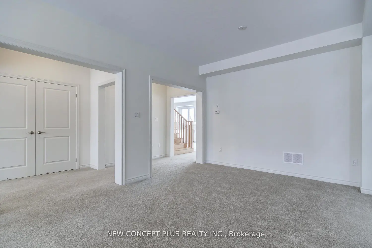 Additional image 3 of 220 Rea Drive Way