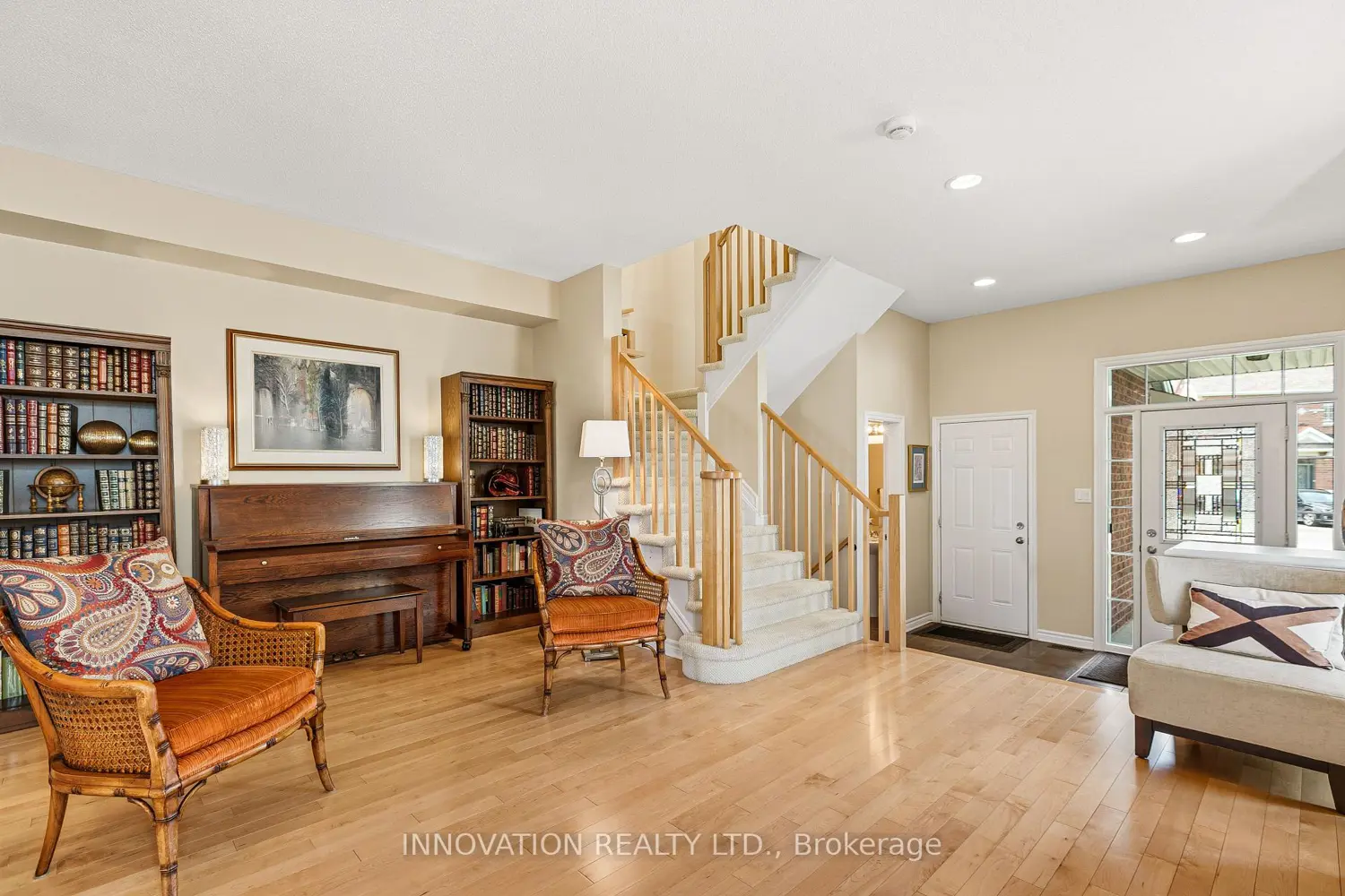 Additional image 6 of 372 Kingbrook Drive