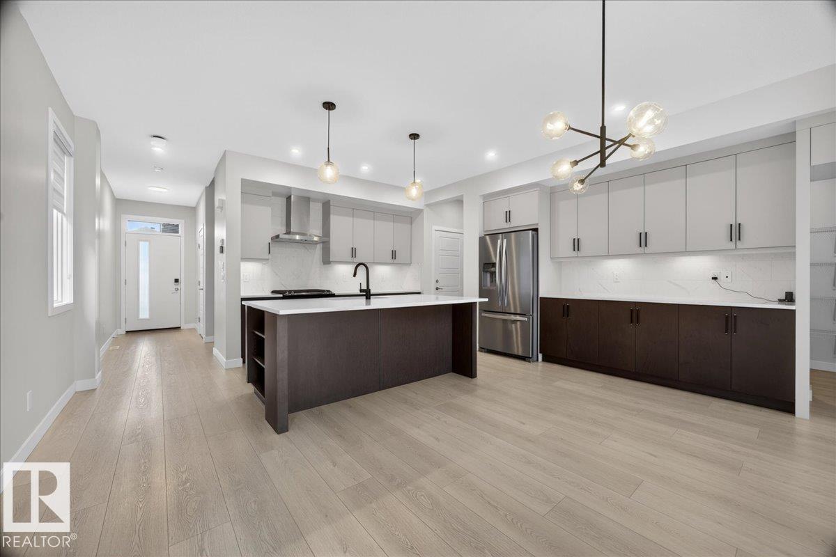Additional image 4 of 4872 Kinney Road SW, Edmonton, AB, T6W5G3