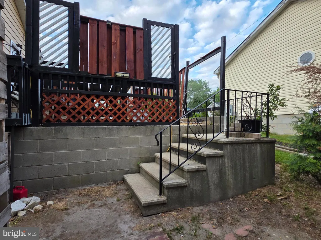 Additional image 10 of 611 W 8th Street, Laurel, DE 19956