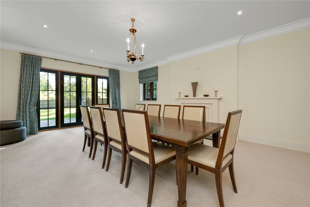 Additional image 7 of 7 bed detached house to rentChavey Down Road, Winkfield Row, Bracknell, Berkshire RG42
