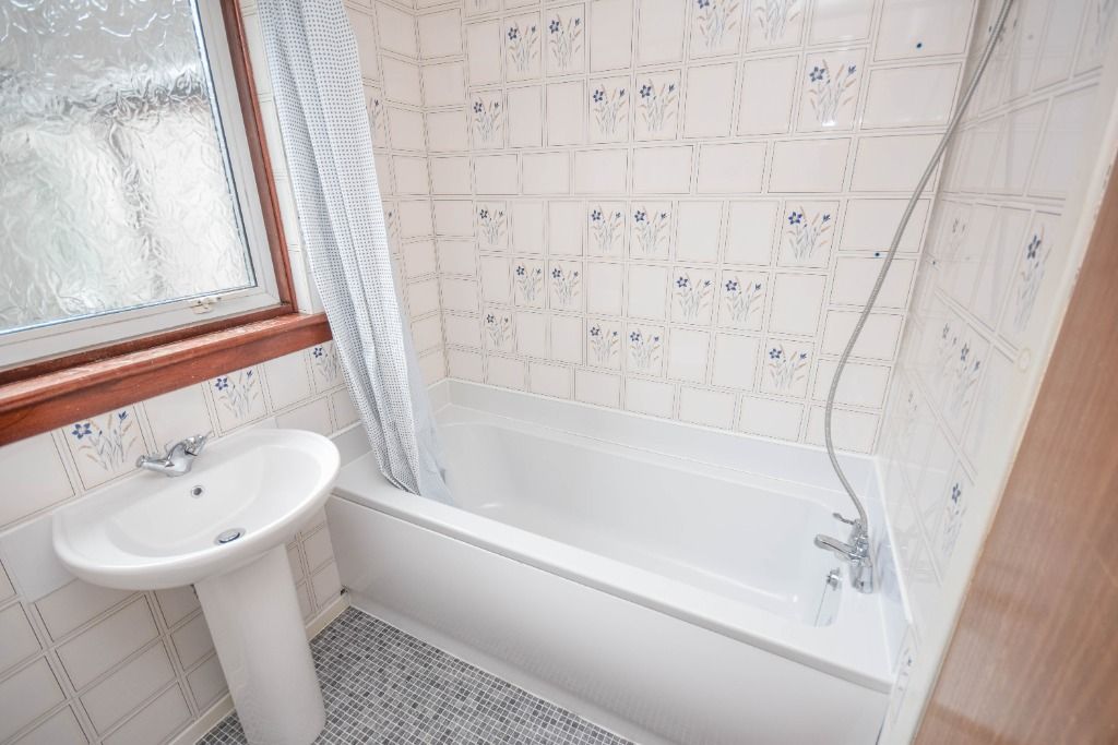 Additional image 17 of 3 bed semi-detached house to rentSunnyside, Kirriemuir, Angus DD8