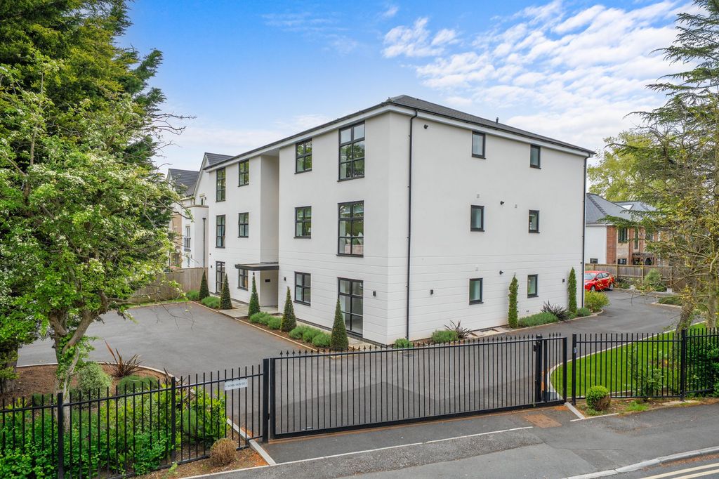 Additional image 21 of 2 bed flat to rentWayside Crescent, Harrogate HG2