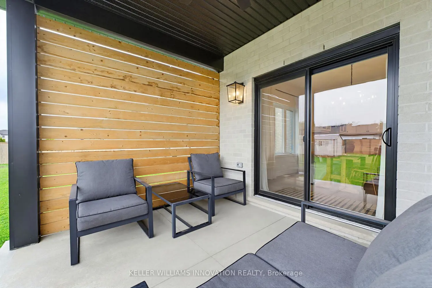 Additional image 10 of 24 Gilmer Crescent