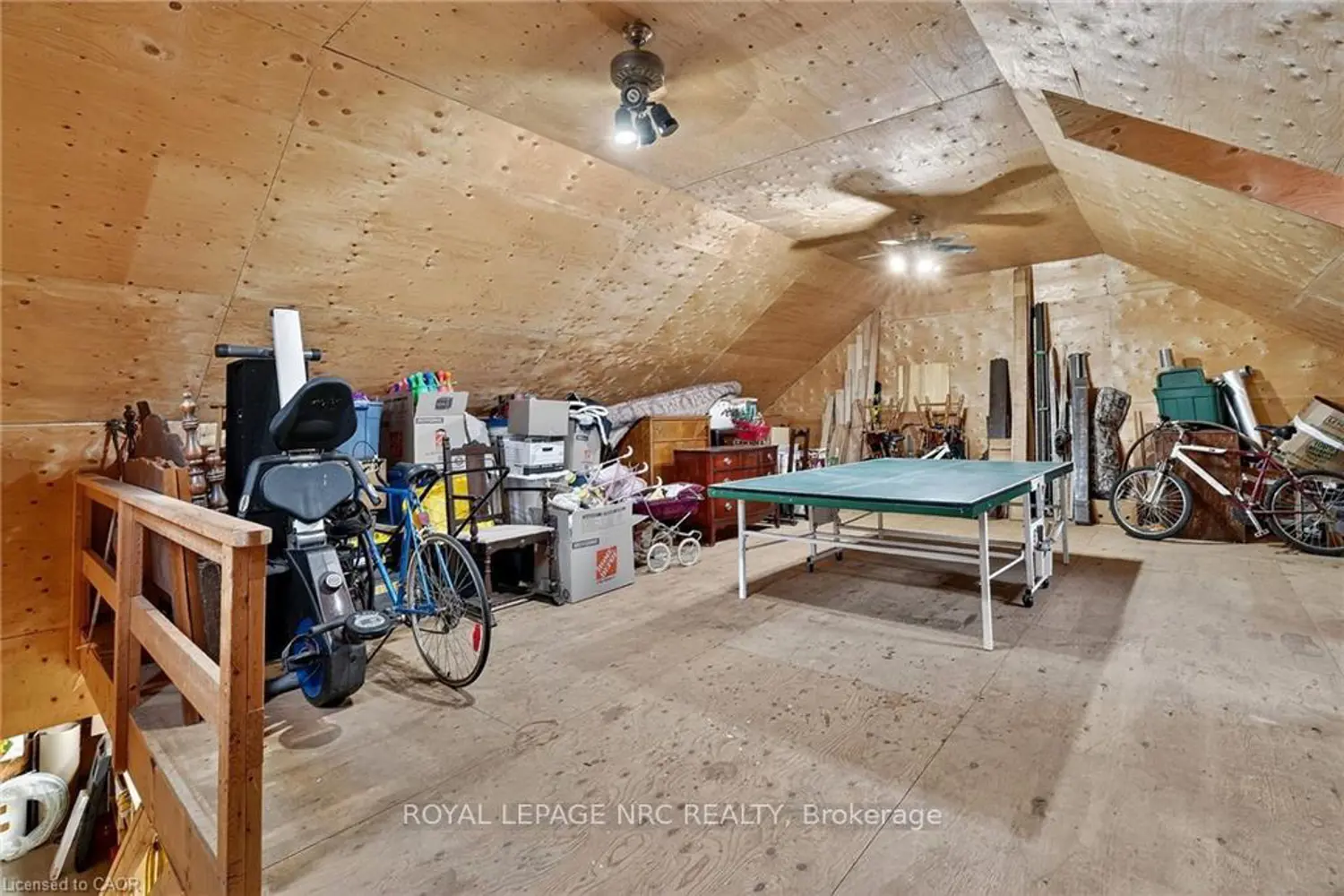 Additional image 16 of 3952 Victoria Avenue