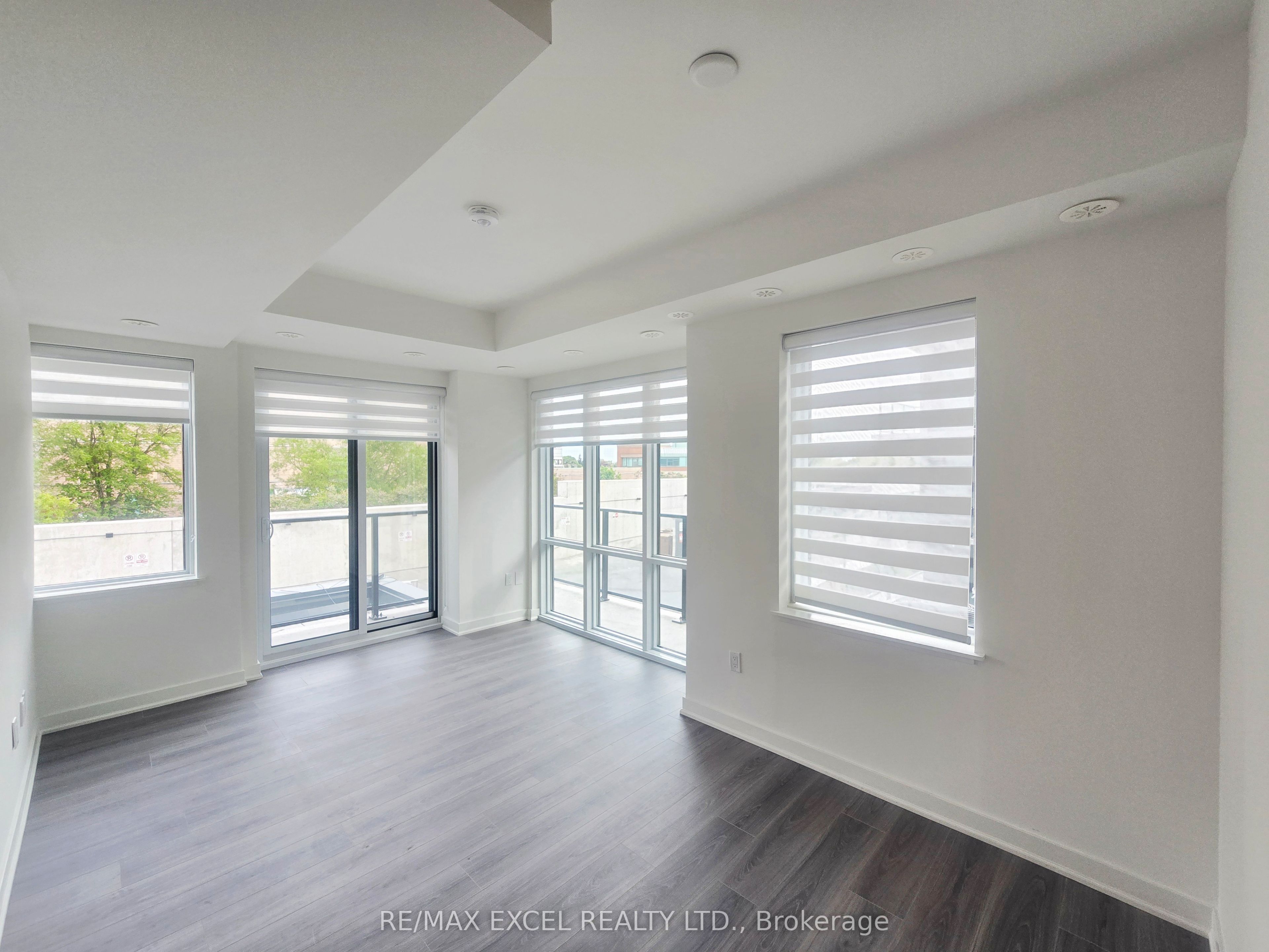 Additional image 3 of 206-65 Curlew Drive, Toronto, ON, M3A 0B5